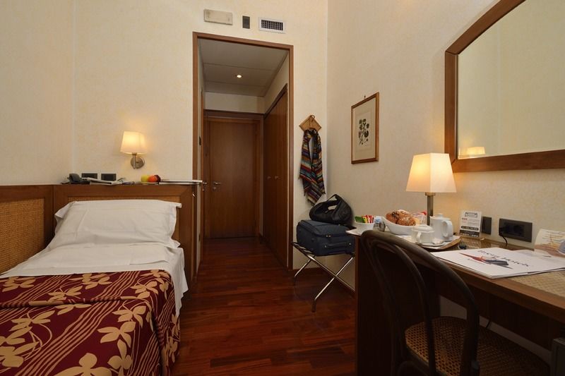Ariosto Hotel Milánó Kültér fotó