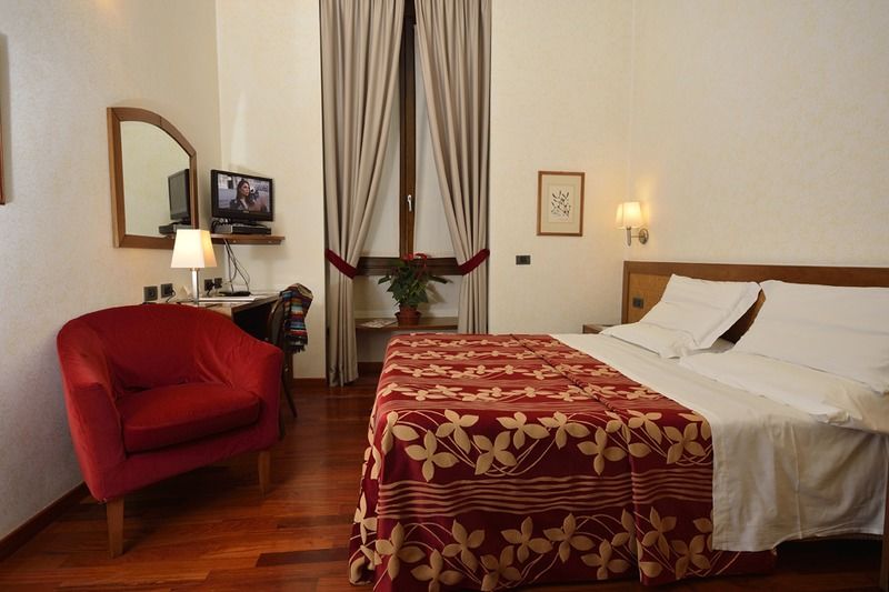 Ariosto Hotel Milánó Kültér fotó