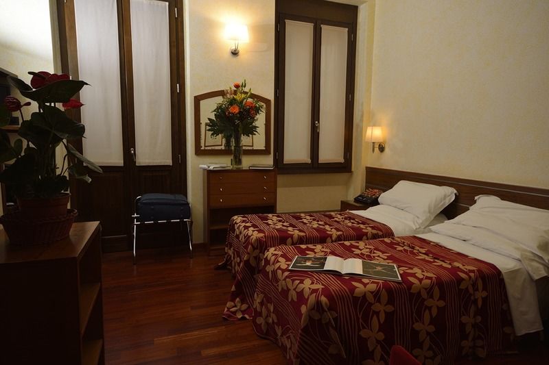 Ariosto Hotel Milánó Kültér fotó