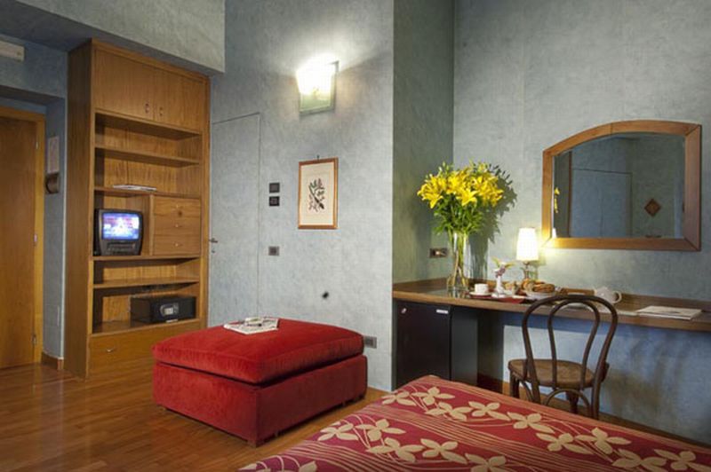 Ariosto Hotel Milánó Kültér fotó
